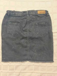 Chic Denim Mini Skirt