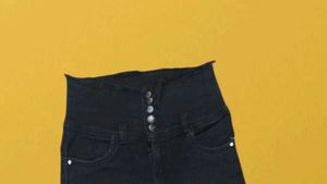 RF103 Size-28 High-Waisted Button Jeans