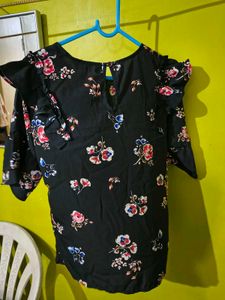 Floral Ruffle Sleeve Top