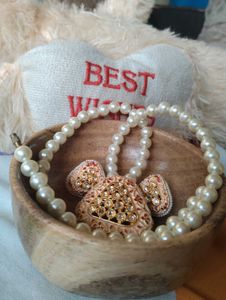 Pearl Necklace &amp; Earring Set