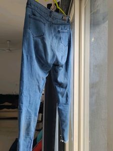 Frayed Hem Jeans
