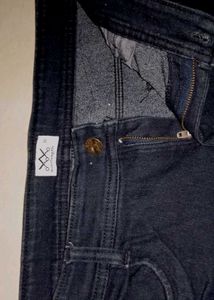 Black Slim Fit Denim Jeans