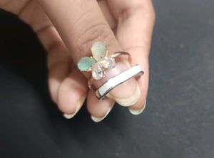 Floral Stone Ring Set