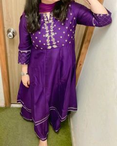 New Purple 💜 Suit Set