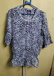 Chic Animal Print Top