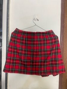 Red Plaid Pleated Skirt – Classic Tartan Style