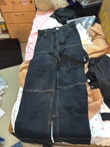 Black Hereshein  Cargo