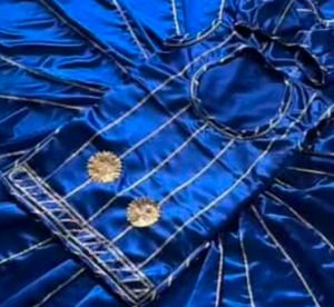 32 Kali Satin Poshak