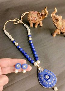 Blue And White Colour Beads Necklace