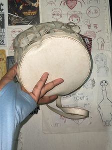 Beige / Off white Bucket Bag