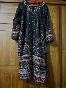 Elegant Black Embroidered Kurti