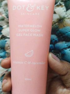 Dot And Key Watermelon Super Glow Face Wash