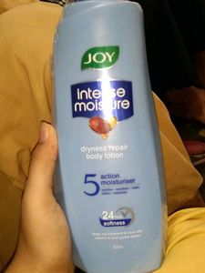 JOY Intense Moisture Body Lotion