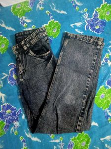Women/Men Jeans !! On Sale Price