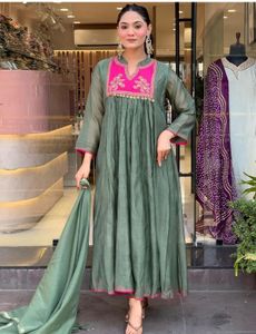 Green &amp; Pink Embroidered Anarkali Suit