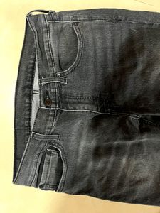 Levi&#39;s Black Jeans