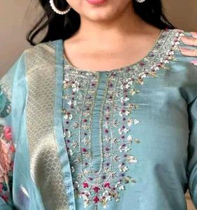 Embroidered Kurta Set