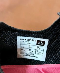 Bata Power DD100 Women Black Sport Shoes