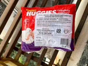 Huggies Baby Diapers Newborn / XS Size