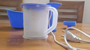 Steamer for cold and cough
