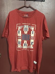 Graphic Print Tee
