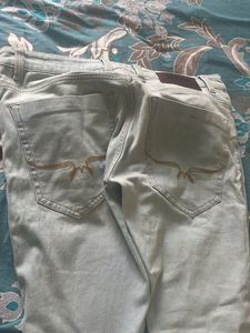 Light Wash Denim Jeans
