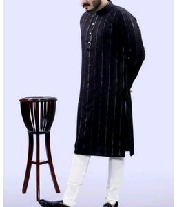 Men&#39;s Black Striped Kurta