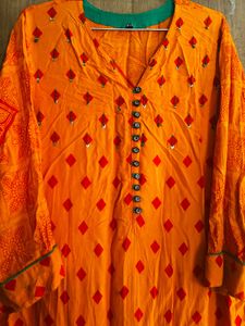 Kurti Pair