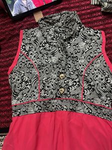 Stylish Sleeveless Dress