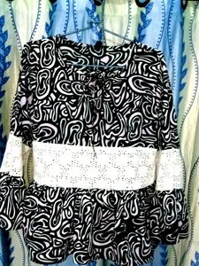 Korean Top With Ruffle Sleeves