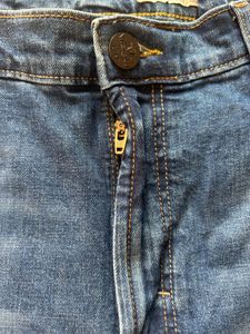 Men's Blue Denim Jeans wrangler size 36-38