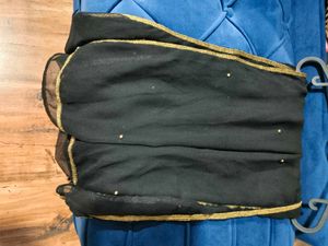 SALE!!Black Dupatta havng gold pearl,patti hangn