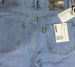 Light Wash Wide Leg Jeans