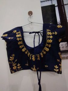 Green Embellished 💚✨Saree with two blouse