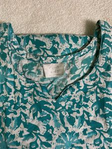 Blue Printed Short Kurti 🪷 (pure Cotton)