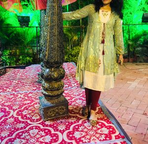 W Sleevless Kurti With Jacket