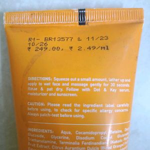 Dot &amp; Key Vitamin C Face Wash