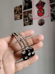 Black &amp; Rhinestone Beaded Bracelet