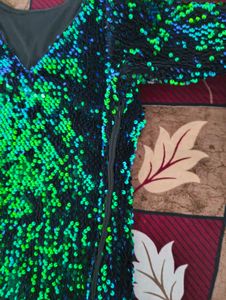 ❤️‍🔥Iridescent V-neck Sequin Party Dress❤️‍🔥