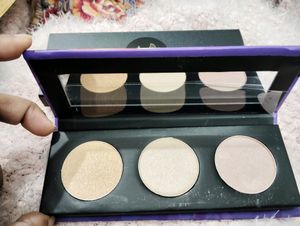 Sugar 3 In 1 Contour De Force Highlighter Pallete