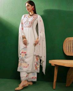 New Stayle Beautiful Women Aliya kut Beautifu