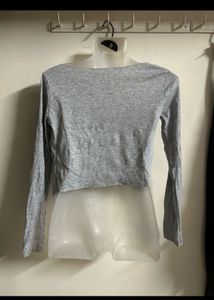 Gray Long Sleeve Crop Top