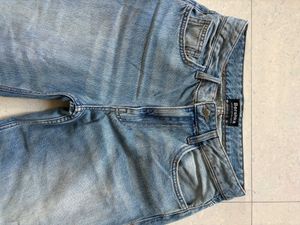 Wide Leg BERSHKA JEANS FOR BOTH women And Men