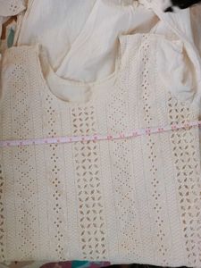 Schiffli Kurta