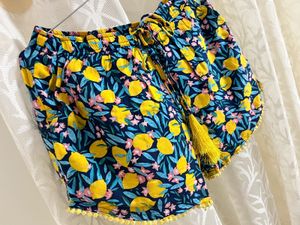 Printed Shorts With Elasticat