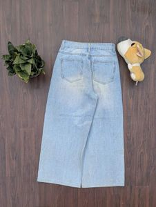 Light Wash Wide Leg Jeans
