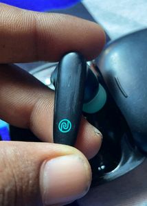Noise Buds VS402 [Neon Black]