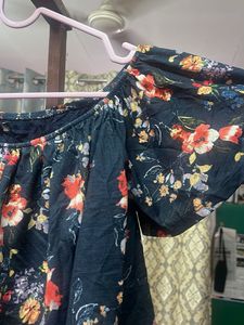 Off Shoulder Floral  Crop Top