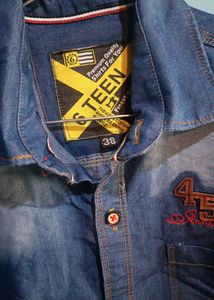 Girls Shirt In Blue Color