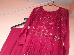 Huge Sell BRAND NEW NAIRACUT 2 PC DRESS SET